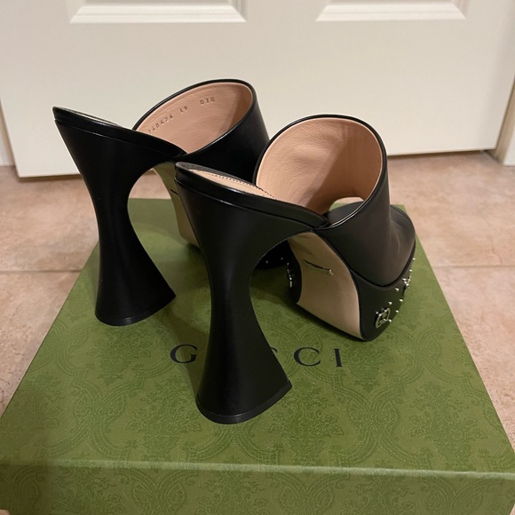 GUCCI Studded Platform Heels - Picture 6 of 6